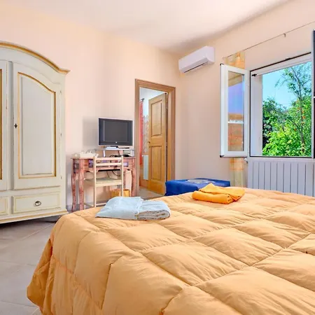 Li Cuponi Villa *